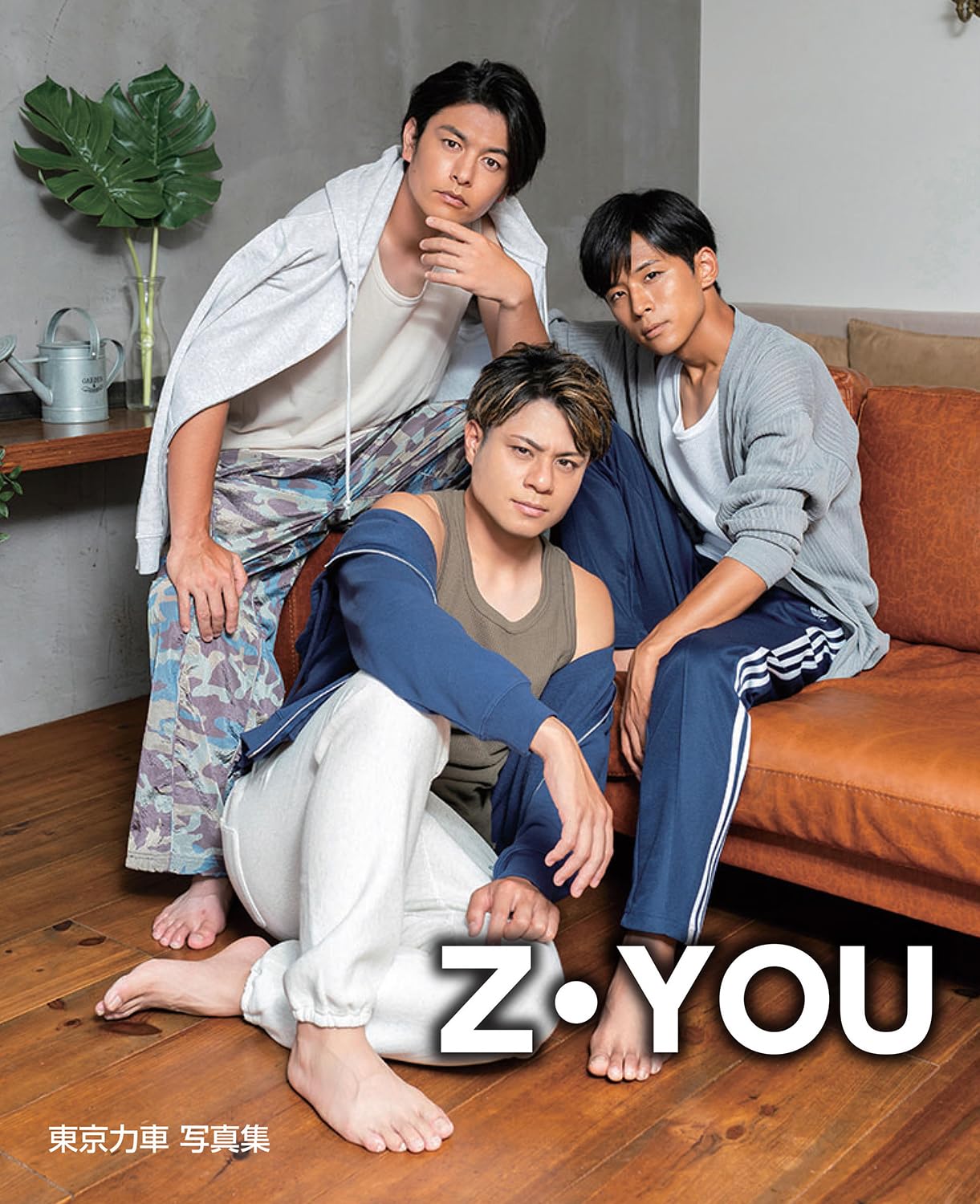 Amazon.co.jp: 東京力車写真集 Z・YOU : 歌の手帖社: 本